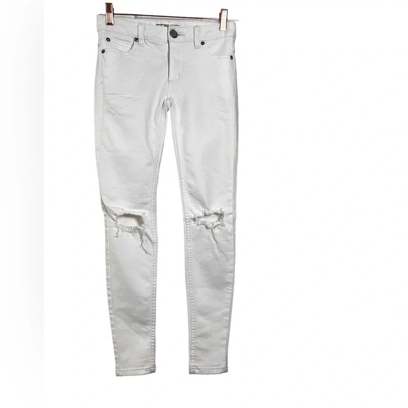 Free people distressed skinny jeans white in excellent condition size 24​ - Picture 4 of 6